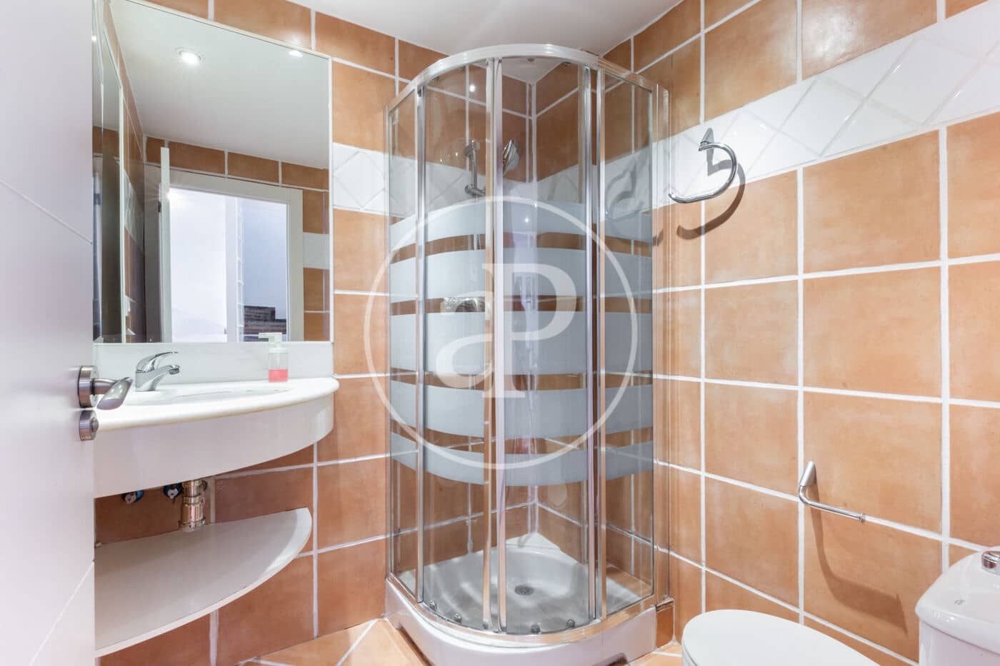 2 Zimmer Apartment zu vermieten in Valencia Stadt - 1.300 € (Ref: 9051367)