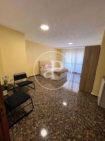 4 quarto Apartamento para arrendar em Jesus, Valência cidade - 1 900 € (Ref: 9051368)
