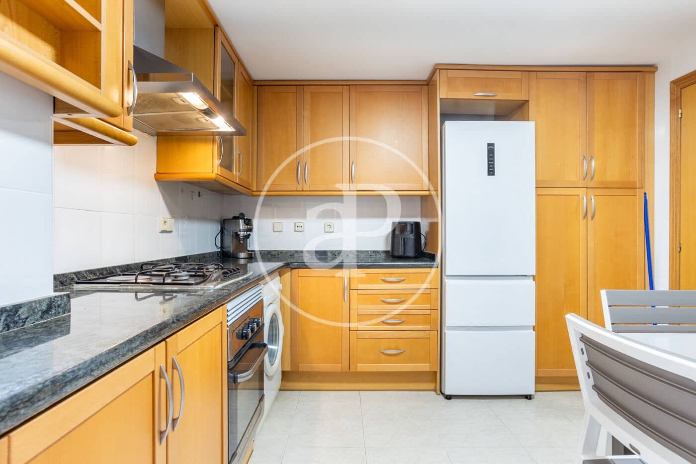 4 slaapkamer Appartement te huur in Valencia stad - € 1.800 (Ref: 9051368)