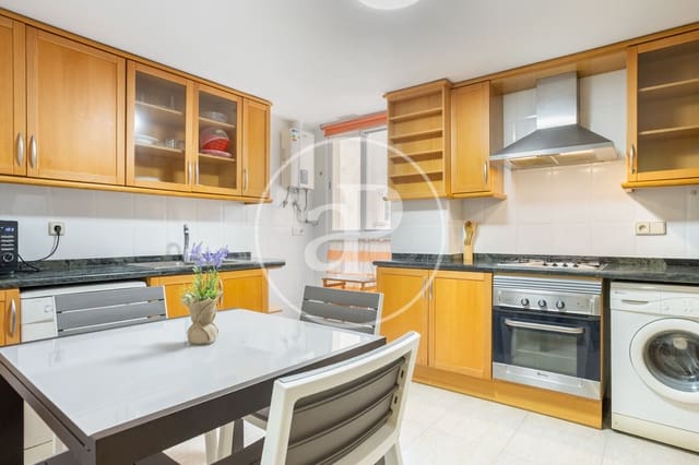 4 camera da letto Appartamento da affittare in Jesus, Valencia città - 1.800 € (Rif: 9051368)