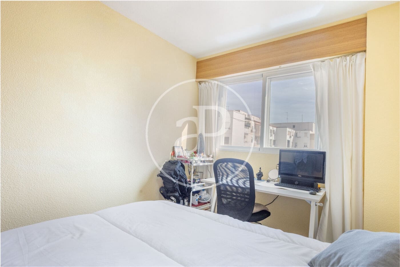 4 slaapkamer Appartement te huur in Valencia stad - € 1.800 (Ref: 9051368)