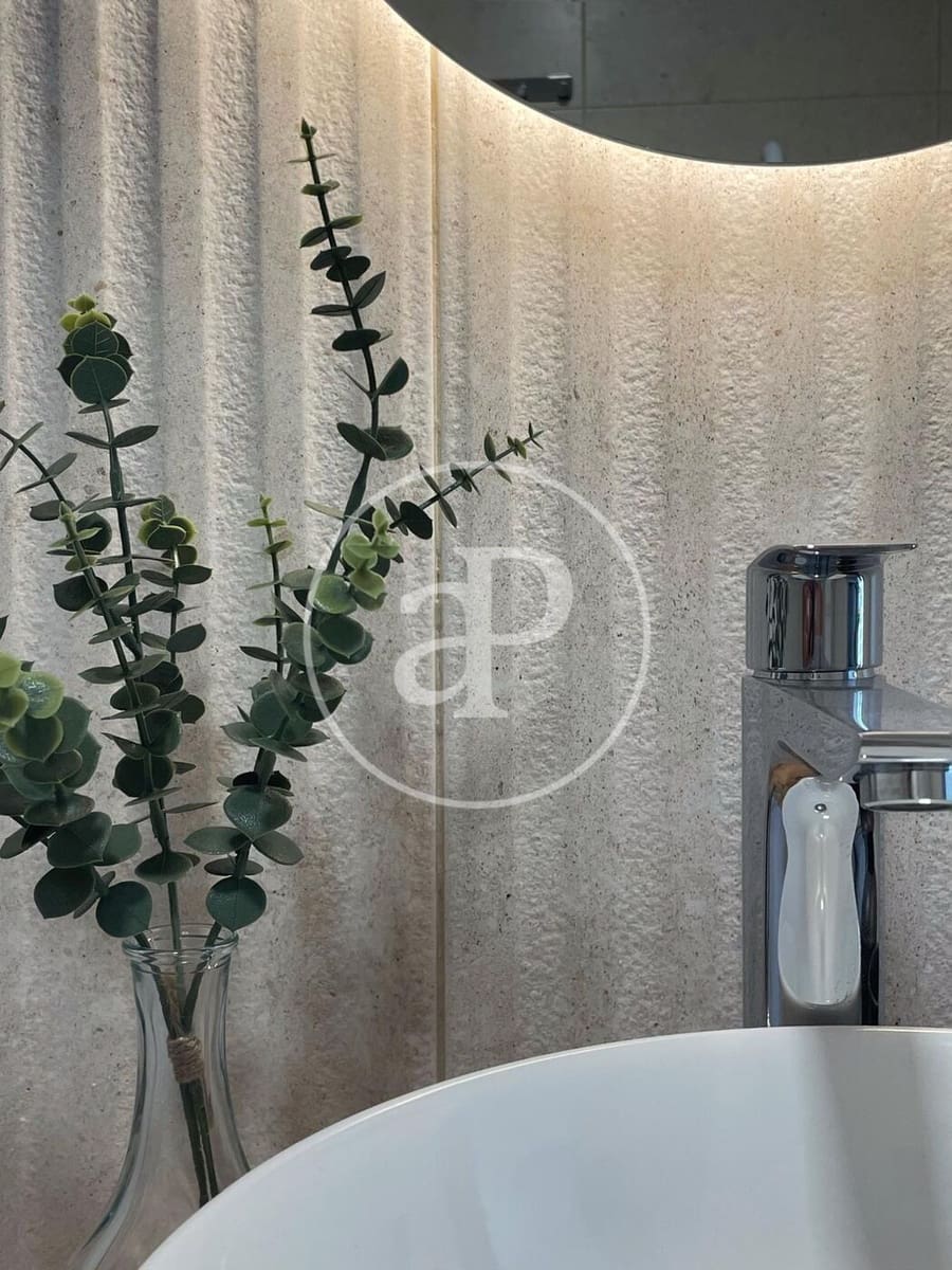 1 bedroom Apartment for sale in Valencia city - € 139,700 (Ref: 9059762)