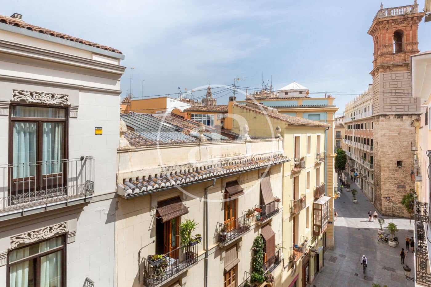2 bedroom Apartment for rent in Valencia city - € 1,450 (Ref: 9059765)