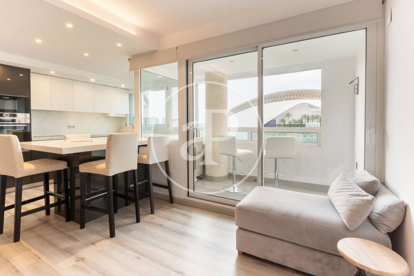 3 slaapkamer Appartement te koop in Valencia stad met zwembad - € 695.000 (Ref: 9059766)