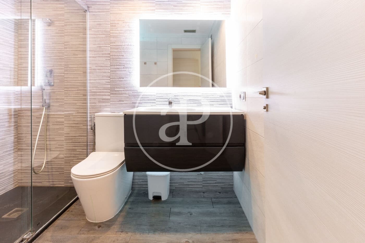 3 slaapkamer Appartement te koop in Valencia stad met zwembad - € 695.000 (Ref: 9059766)