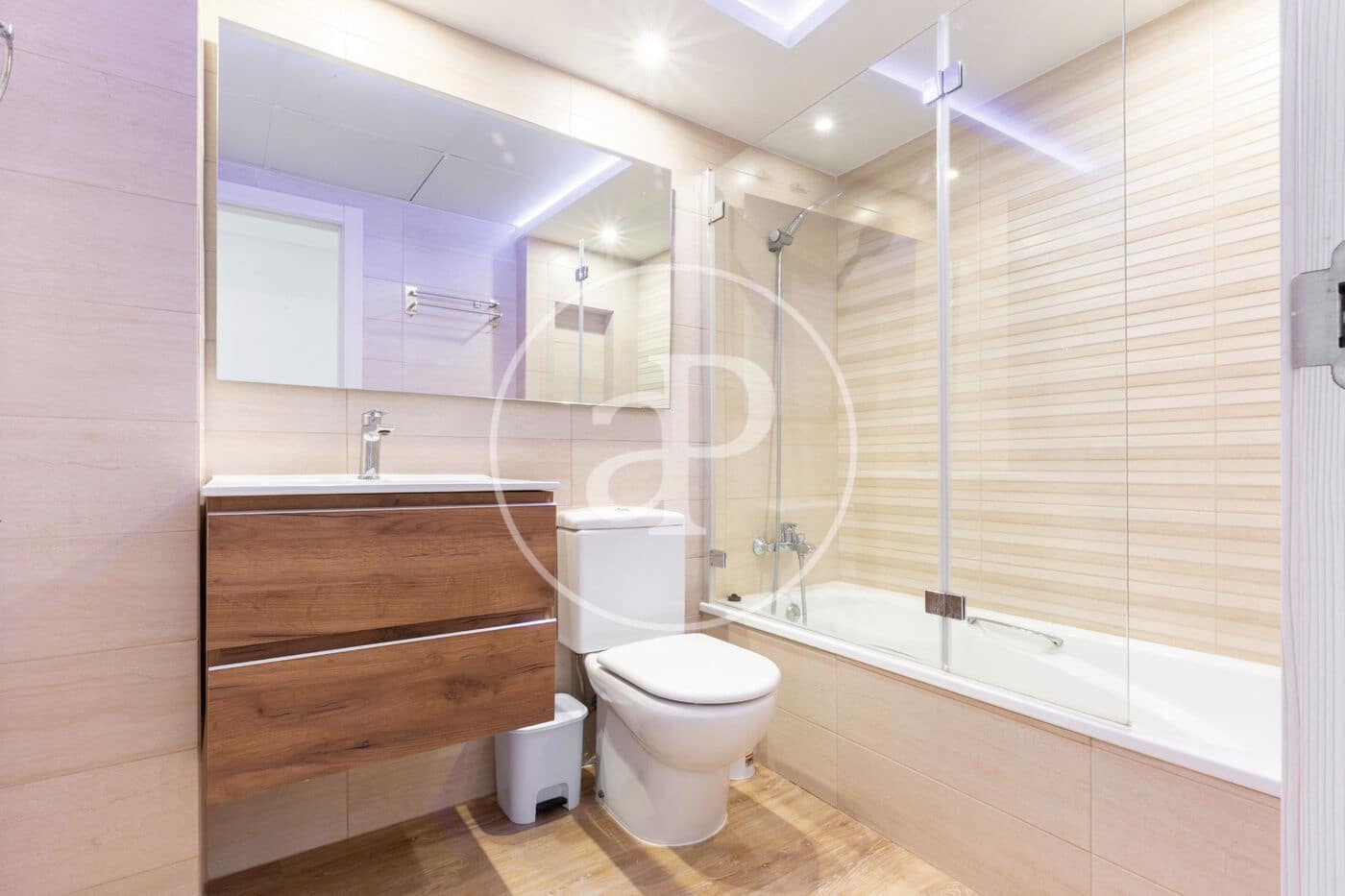 3 slaapkamer Appartement te koop in Valencia stad met zwembad - € 695.000 (Ref: 9059766)