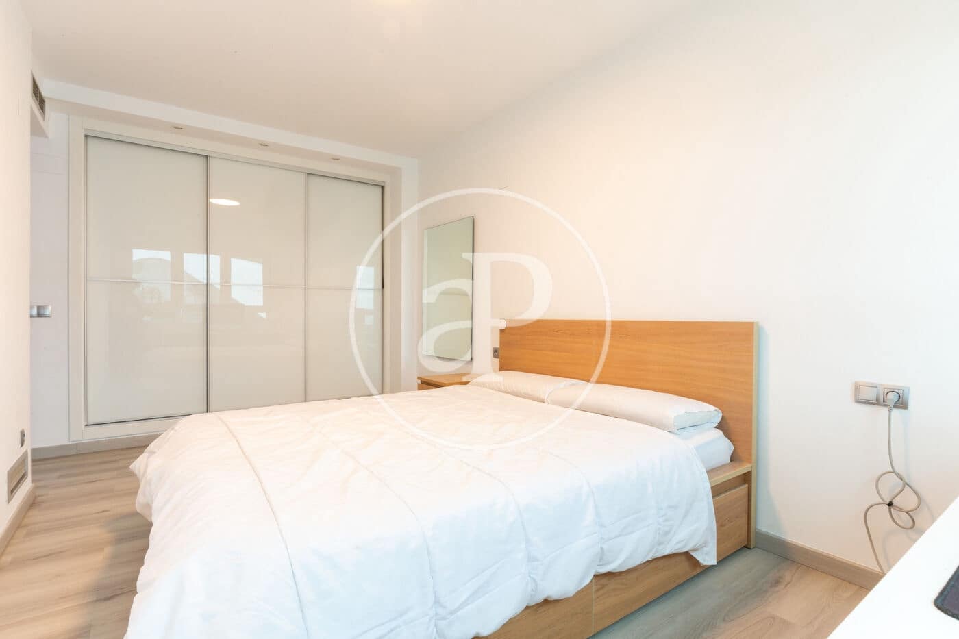 3 slaapkamer Appartement te koop in Valencia stad met zwembad - € 695.000 (Ref: 9059766)