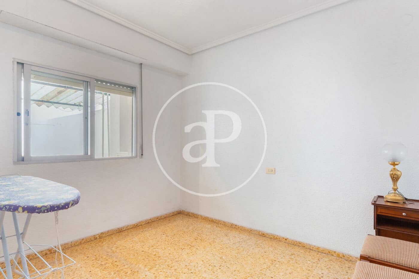 4 slaapkamer Appartement te huur in Sagunto / Sagunt - € 1.400 (Ref: 9059768)