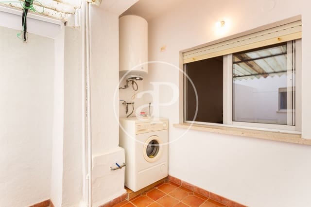 4 slaapkamer Appartement te huur in Sagunto / Sagunt - € 1.400 (Ref: 9059768)