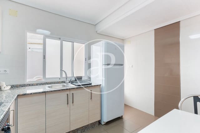 4 slaapkamer Appartement te huur in Sagunto / Sagunt - € 1.400 (Ref: 9059768)