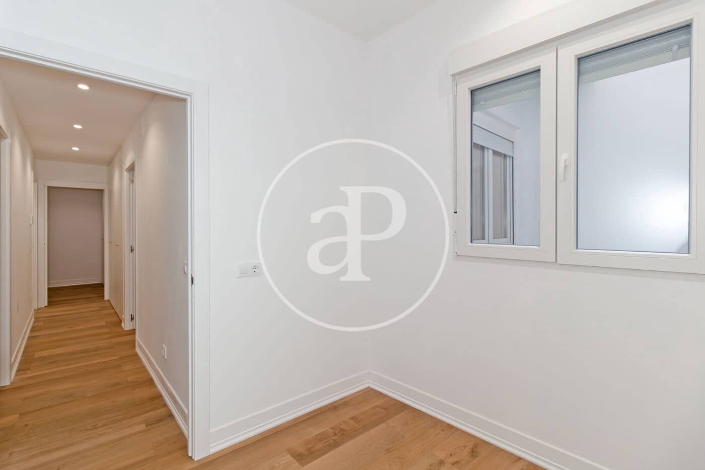 4 chambre Appartement à vendre à Valence ville - 680 000 € (Ref: 9059774)