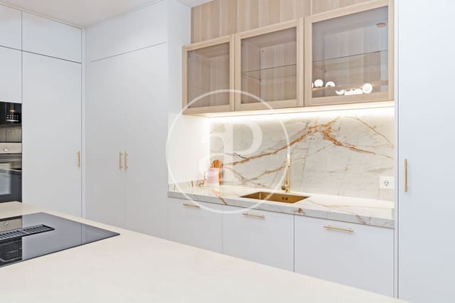 4 makuuhuone Huoneisto myytävänä paikassa El Carme, Valencia kaupunki - 680 000 € (Ref: 9059774)