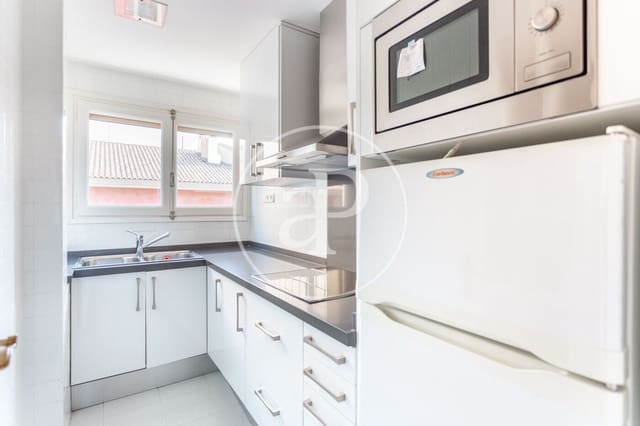 2 soverom Leilighet til leie i El Mercat, Valencia by - € 1 500 (Ref: 9062662)
