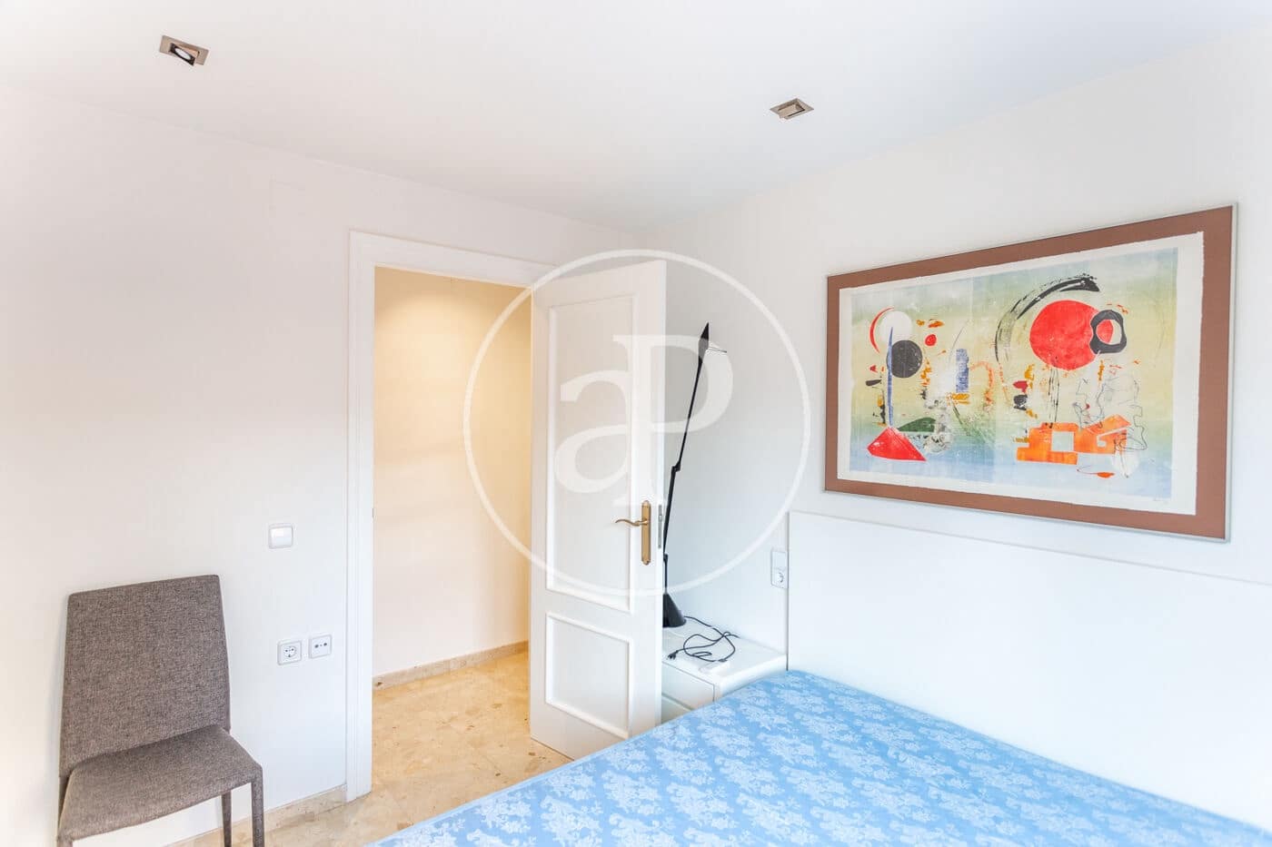 Appartement de 2 chambres à louer à Valence ville - 1 500 € (Ref: 9062662)