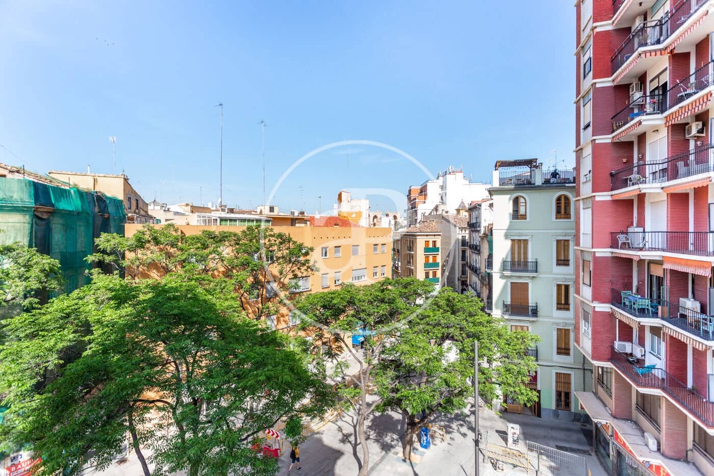 Appartement de 2 chambres à louer à Valence ville - 1 500 € (Ref: 9062662)