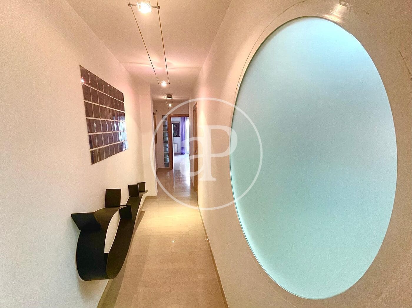 2 makuuhuone Huoneisto vuokrattavana paikassa Valencia kaupunki - 2 000 € (Ref: 9062666)