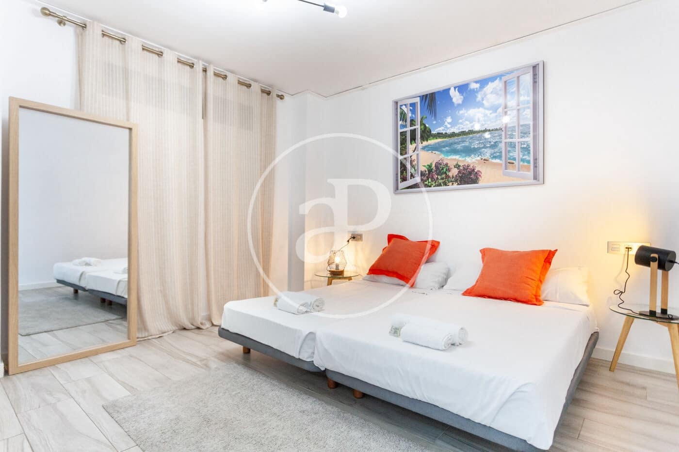 4 soveværelse Lejlighed til leje i Valencia by - € 3.995 (Ref: 9075180)