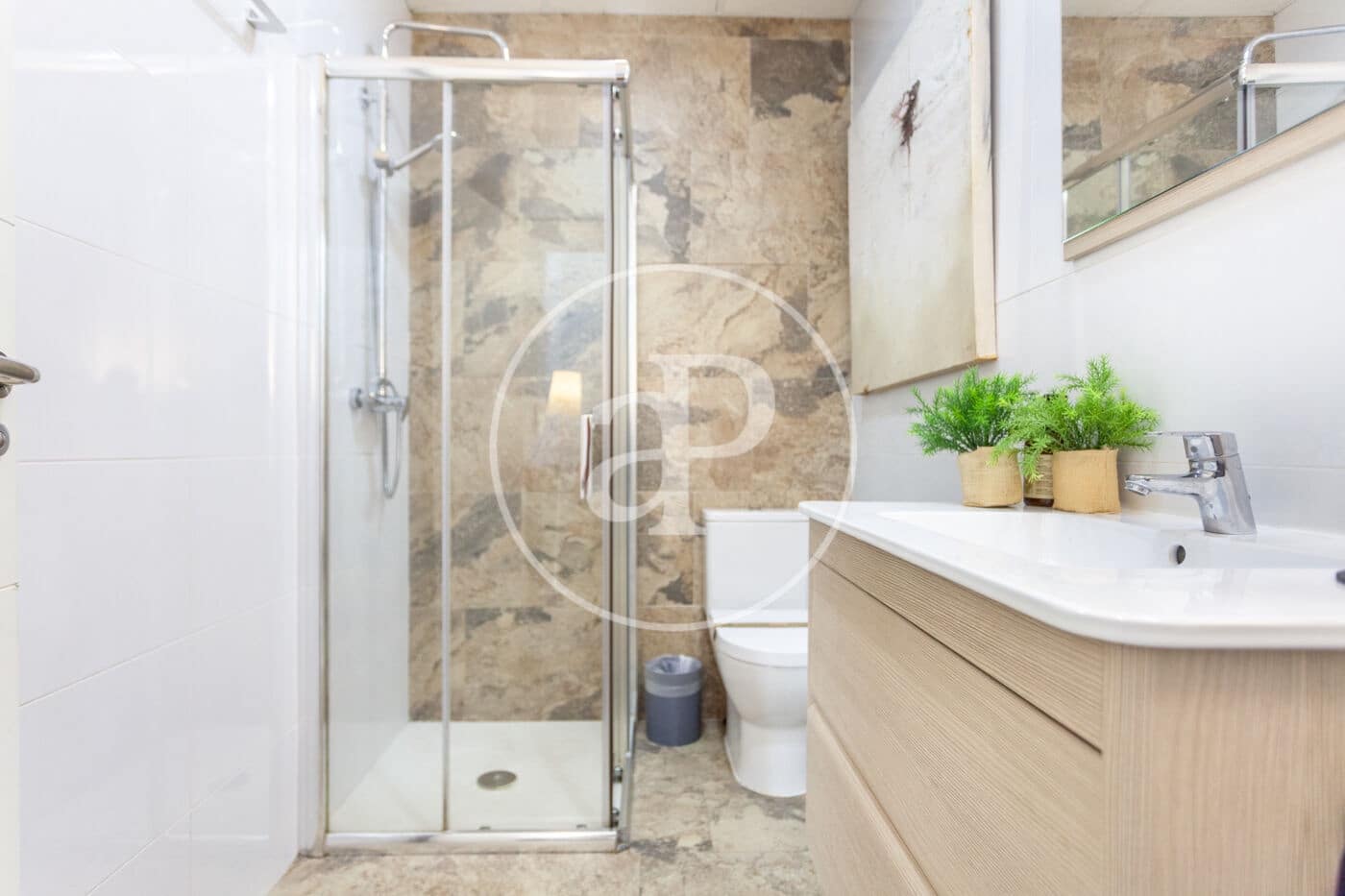 4 soveværelse Lejlighed til leje i Valencia by - € 3.995 (Ref: 9075180)