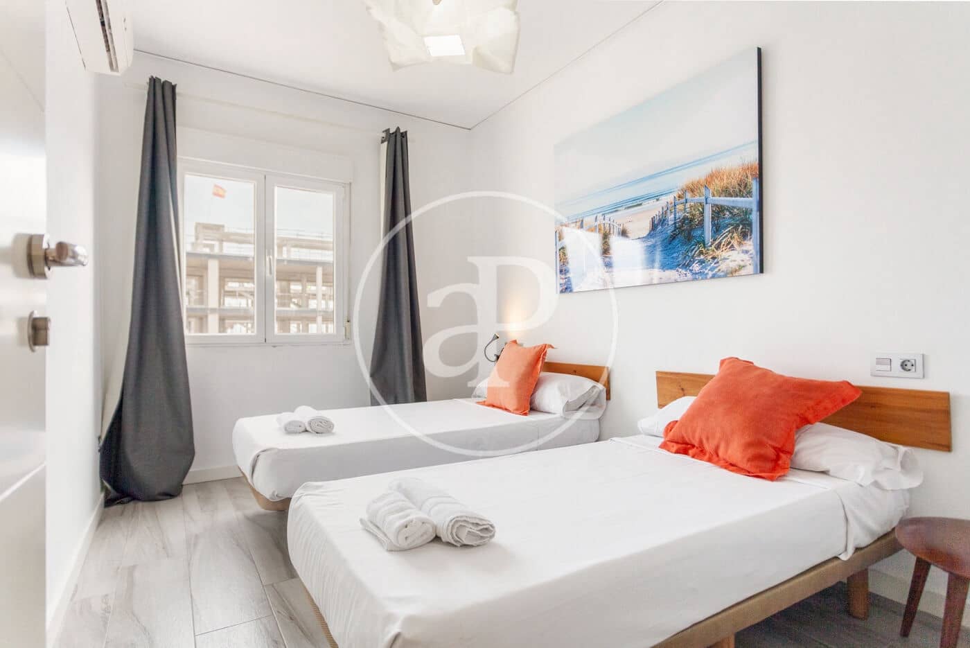 4 soveværelse Lejlighed til leje i Valencia by - € 3.995 (Ref: 9075180)