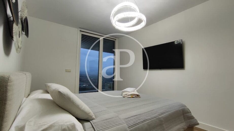 3 soveværelse Lejlighed til salg i Valencia by med swimmingpool - € 990.000 (Ref: 9075181)