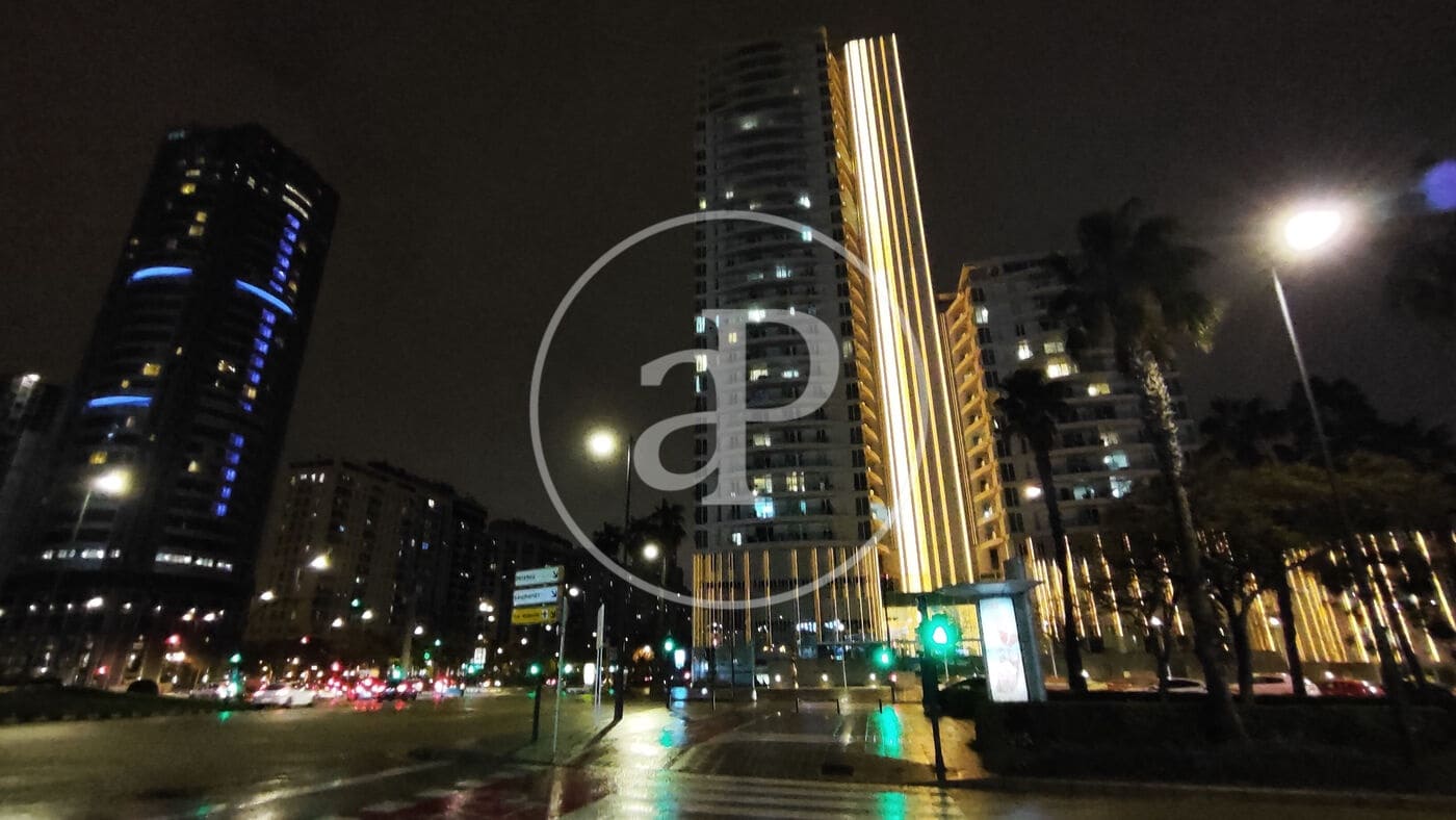 3 soveværelse Lejlighed til salg i Valencia by med swimmingpool - € 990.000 (Ref: 9075181)