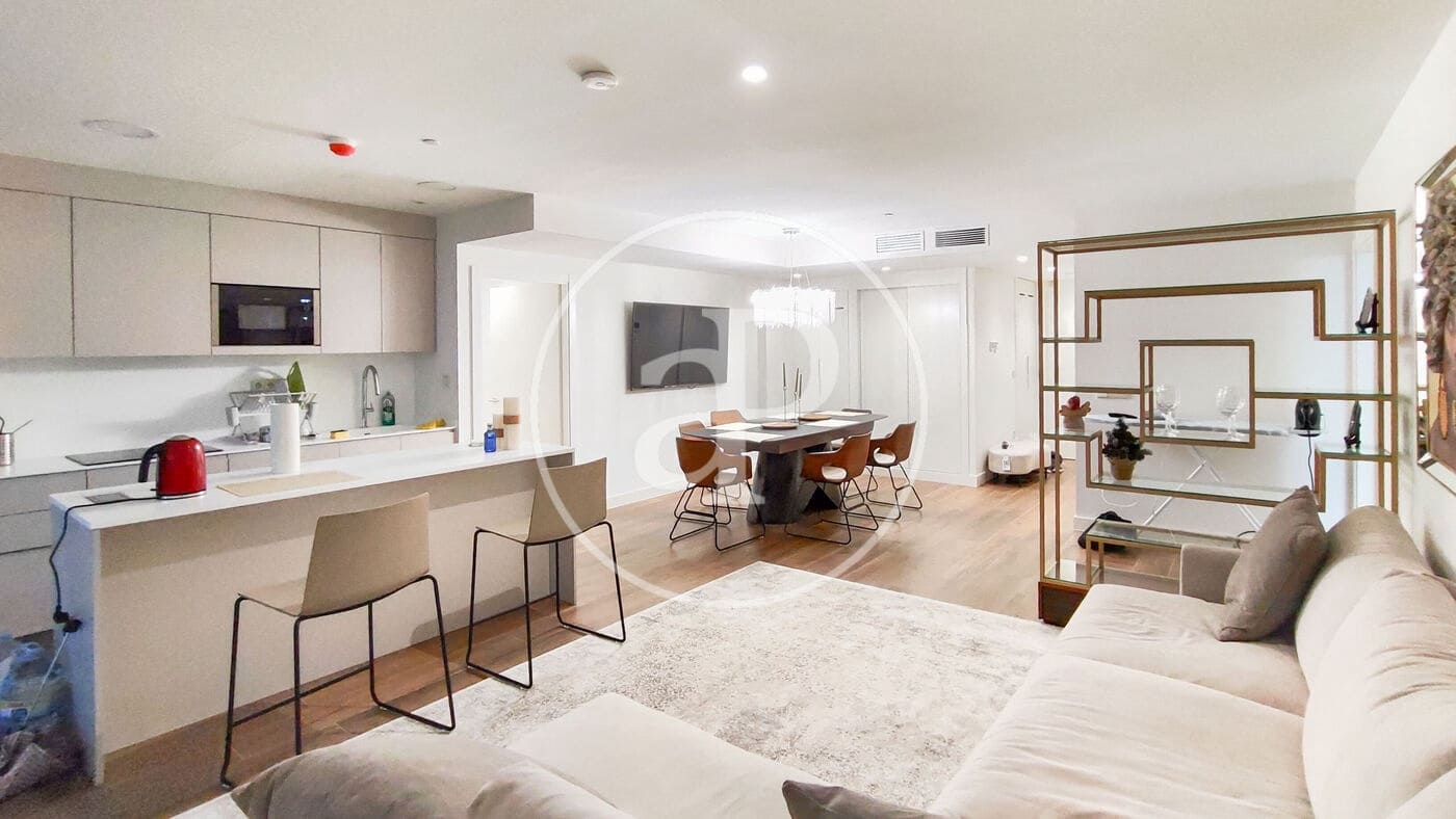 3 soveværelse Lejlighed til salg i Valencia by med swimmingpool - € 990.000 (Ref: 9075181)