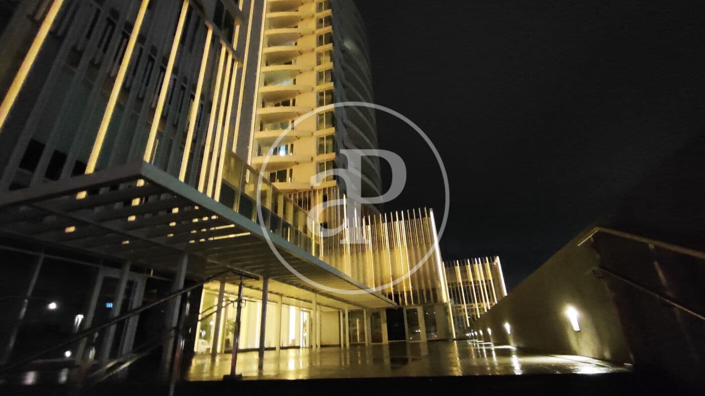 3 soveværelse Lejlighed til salg i Valencia by med swimmingpool - € 990.000 (Ref: 9075181)