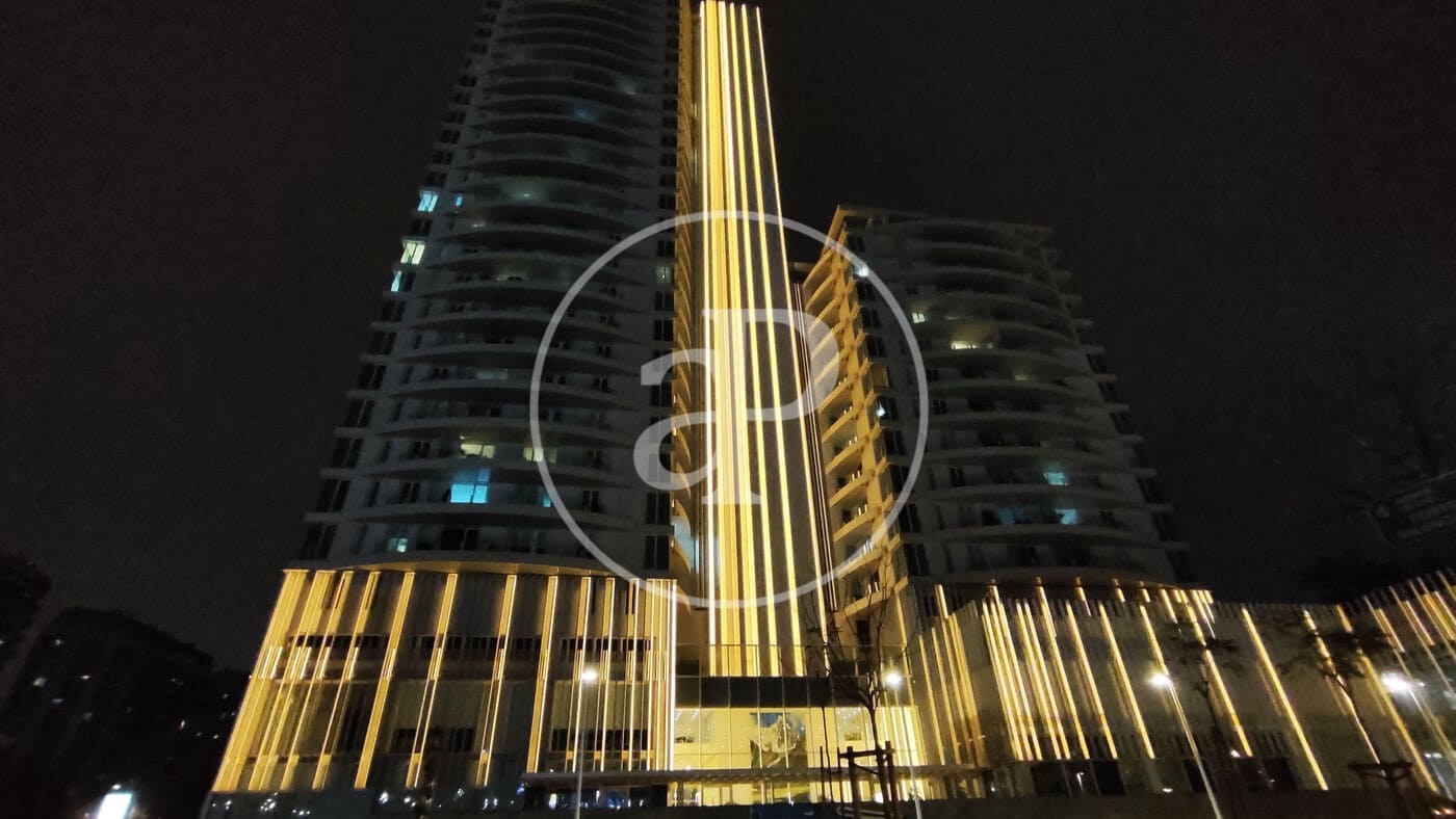 3 soveværelse Lejlighed til salg i Valencia by med swimmingpool - € 990.000 (Ref: 9075181)