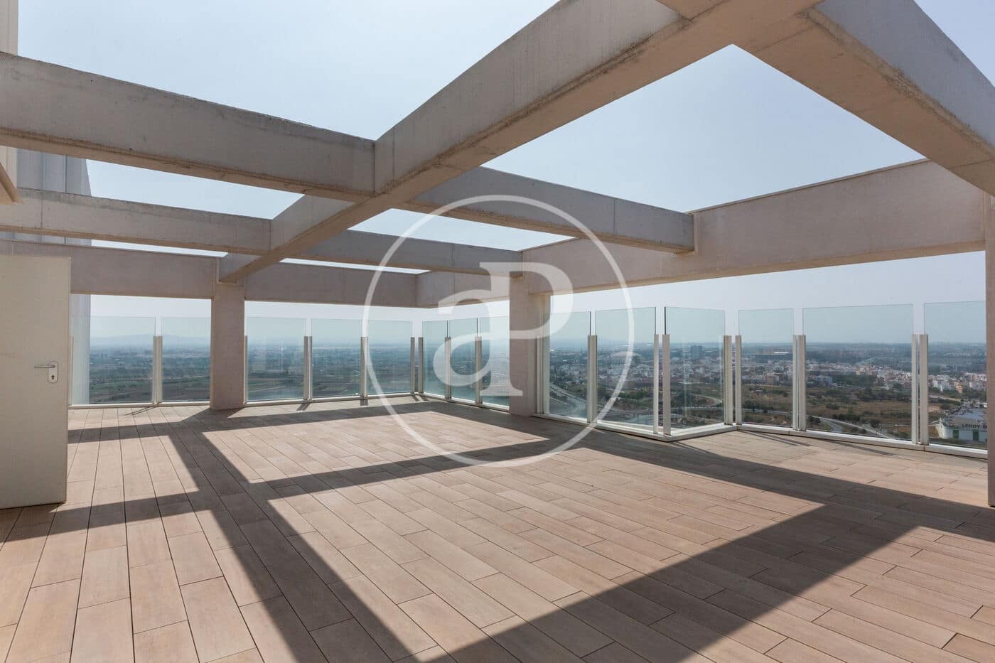 3 sypialnia Apartament na sprzedaż w Miasto Walencja z basenem - 1 720 000 € (Ref: 9075182)