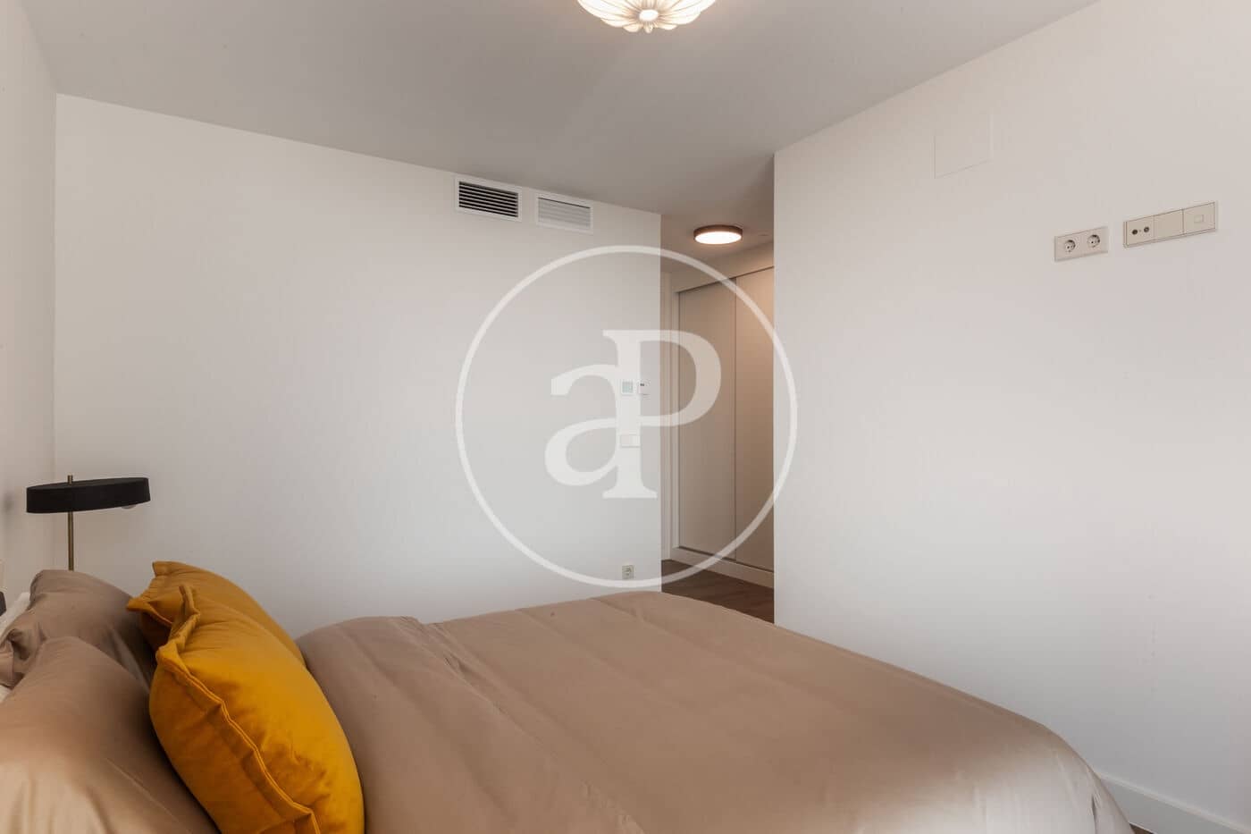 3 sypialnia Apartament na sprzedaż w Miasto Walencja z basenem - 1 720 000 € (Ref: 9075182)