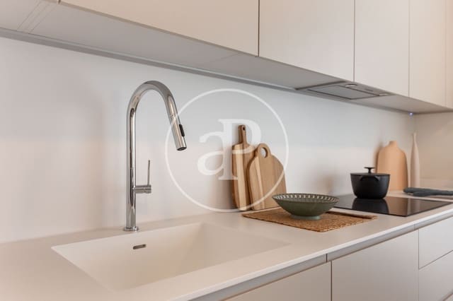 3 bedroom Apartment for sale in Sant Pau, Valencia city with pool - € 1,720,000 (Ref: 9075182)