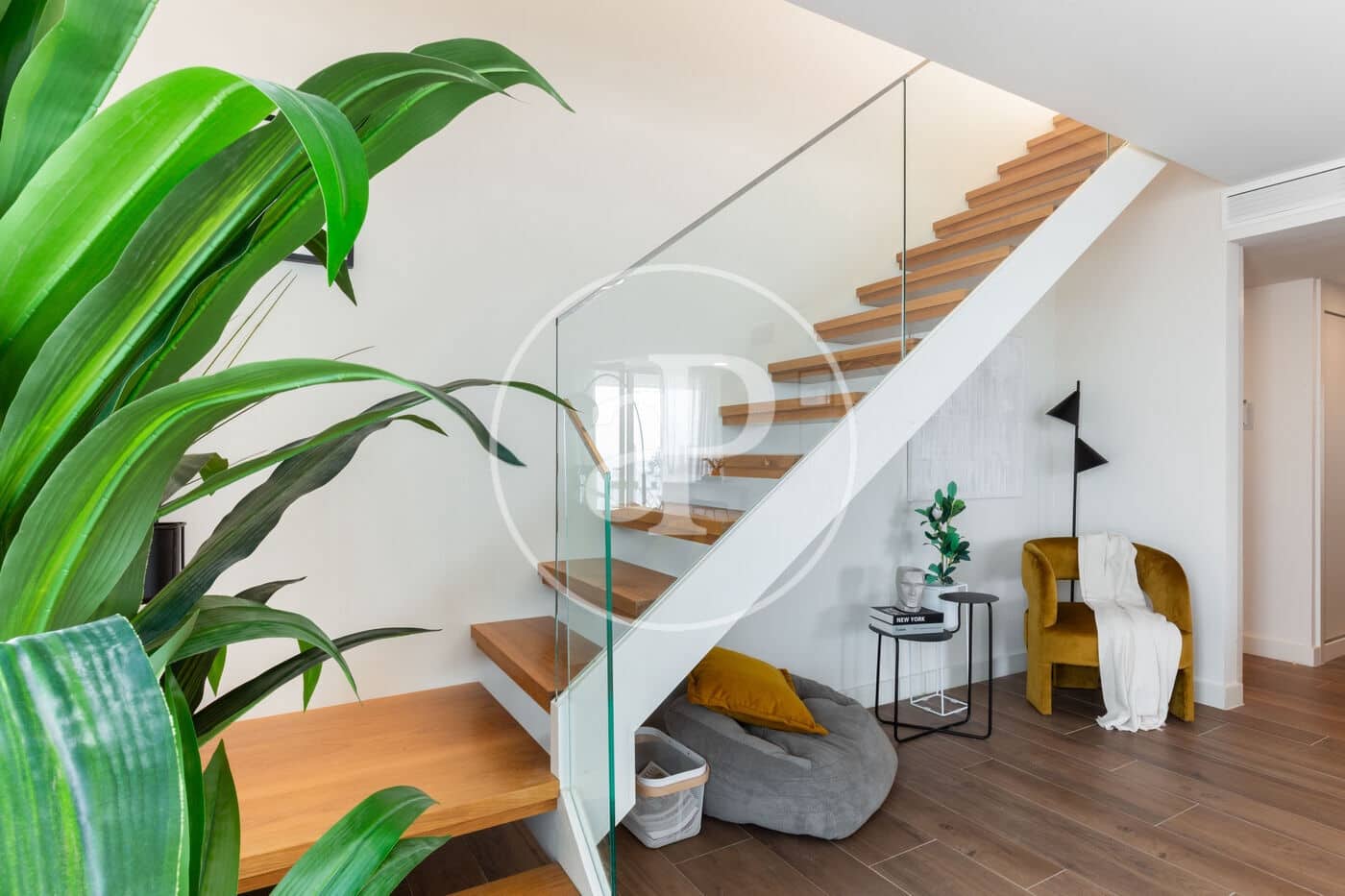 3 sypialnia Apartament na sprzedaż w Miasto Walencja z basenem - 1 720 000 € (Ref: 9075182)