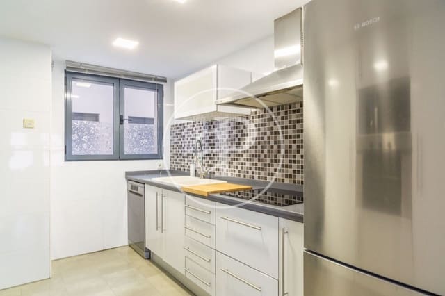 3 bedroom Apartment for sale in El Botanic, Valencia city - € 800,000 (Ref: 9075185)