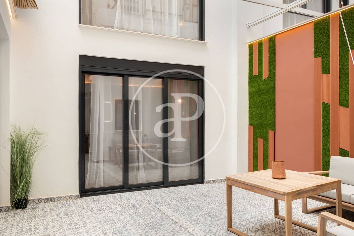 3 slaapkamer Appartement te koop in Valencia stad - € 800.000 (Ref: 9075187)