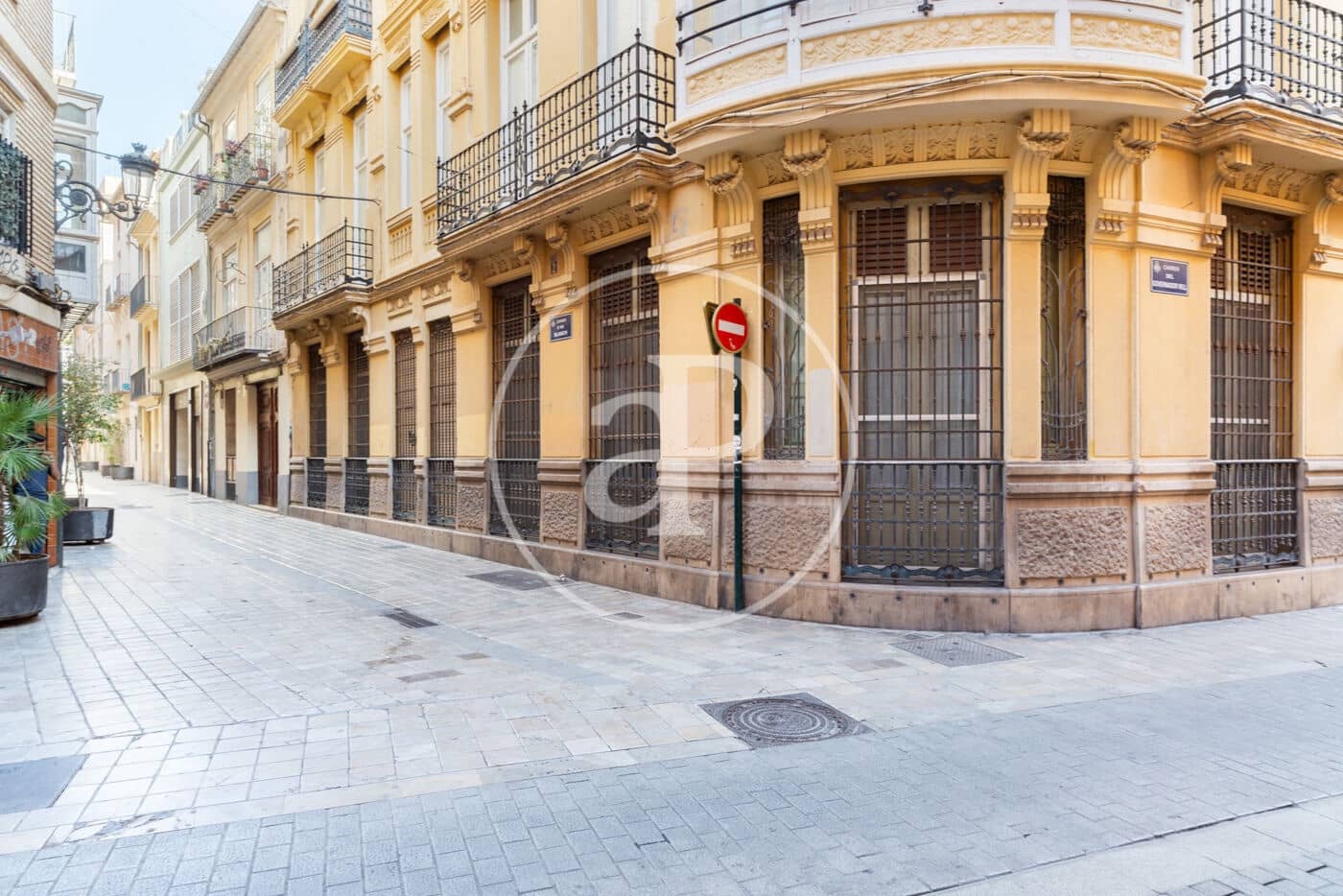 3 quarto Apartamento para arrendar em Valencia cidade - 3 600 € (Ref: 9075188)