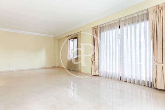 4 soveværelse Lejlighed til salg i Albors, Valencia by - € 510.000 (Ref: 9075190)