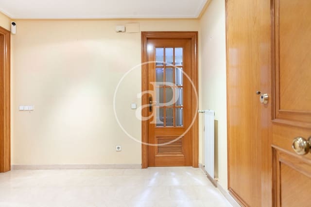 4 soveværelse Lejlighed til salg i Albors, Valencia by - € 510.000 (Ref: 9075190)