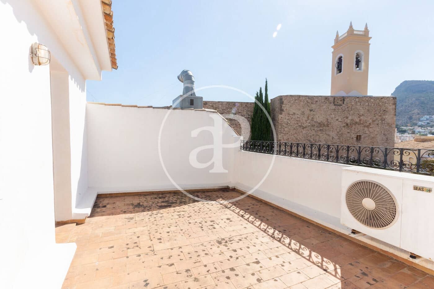 7 quarto Moradia para venda em Calpe / Calp - 495 000 € (Ref: 9075191)
