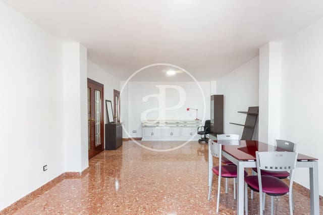 4 soveværelse Lejlighed til leje i Benicalap, Valencia by - € 2.000 (Ref: 9078282)