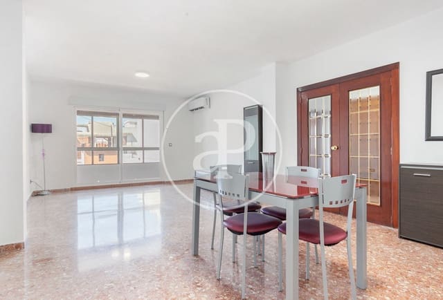 4 soveværelse Lejlighed til leje i Benicalap, Valencia by - € 2.000 (Ref: 9078282)