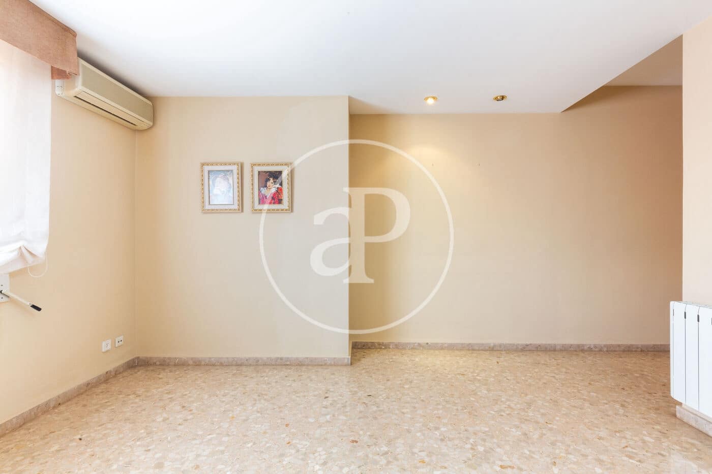 5 chambre Villa/Maison à vendre à Benetusser - 550 000 € (Ref: 9081813)