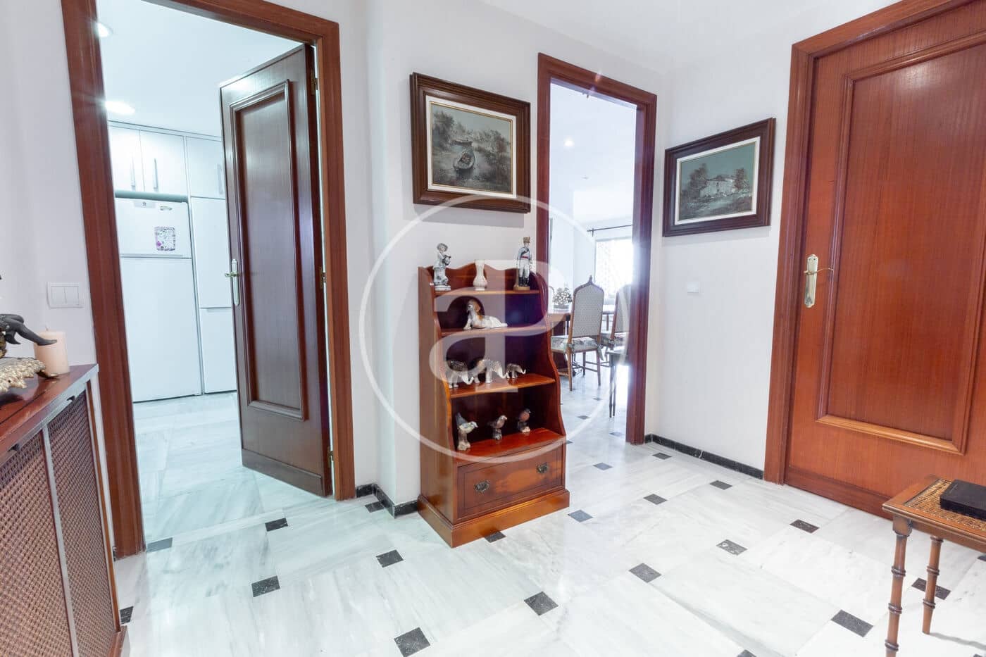 6 soveværelse Lejlighed til salg i Benidorm med swimmingpool - € 900.000 (Ref: 9081816)