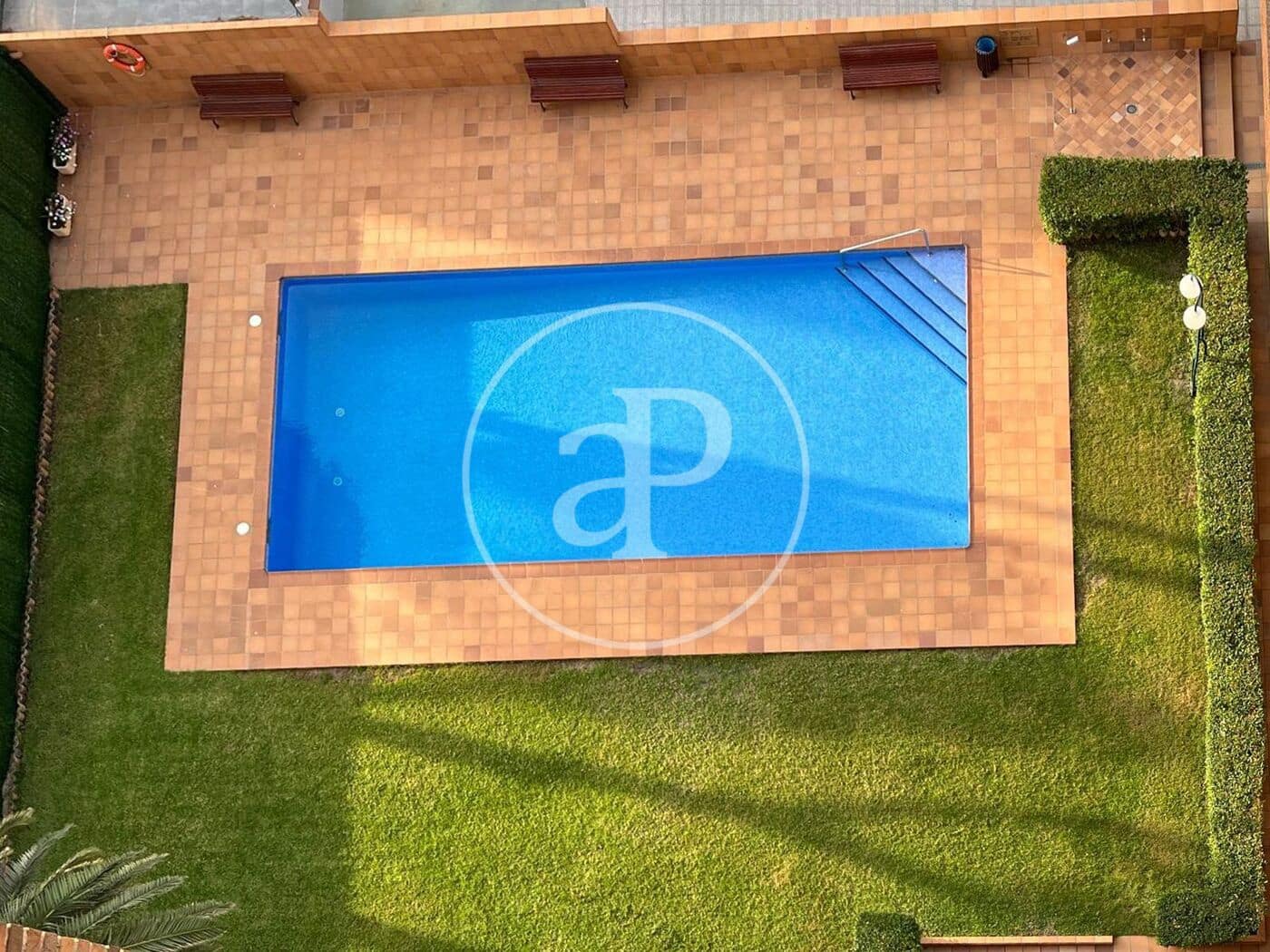 6 soveværelse Lejlighed til salg i Benidorm med swimmingpool - € 900.000 (Ref: 9081816)