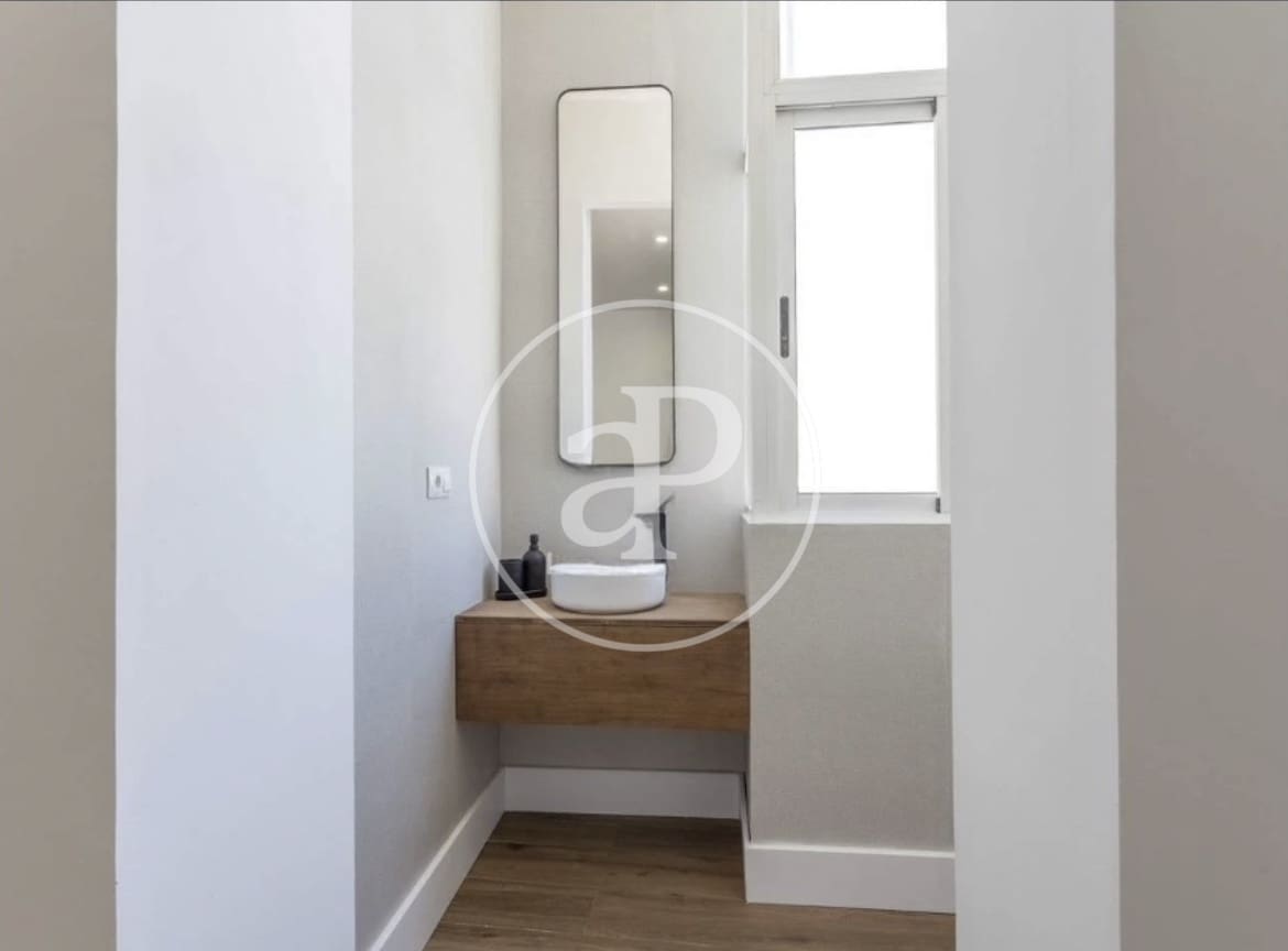 3 camera da letto Appartamento da affittare in Valencia citta - 2.300 € (Rif: 9085523)