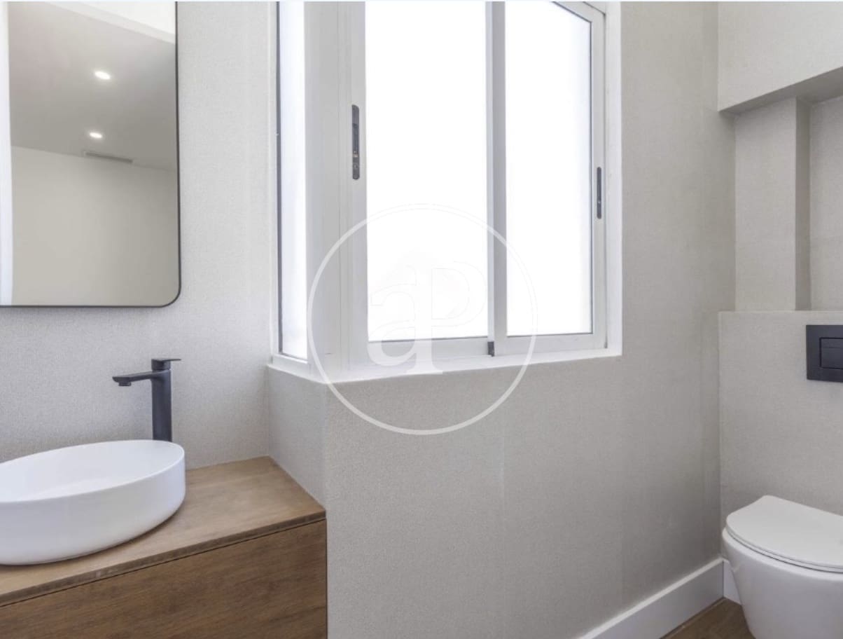 3 camera da letto Appartamento da affittare in Valencia citta - 2.300 € (Rif: 9085523)