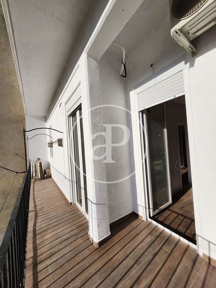 5 soverom Leilighet til leie i Valencia by - € 2 375 (Ref: 9085526)