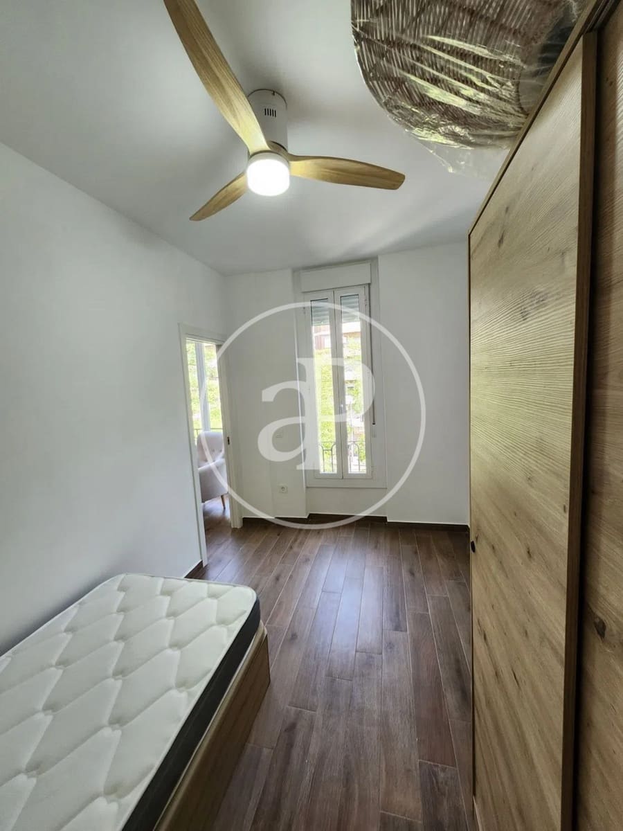 5 soverom Leilighet til leie i Valencia by - € 2 375 (Ref: 9085526)