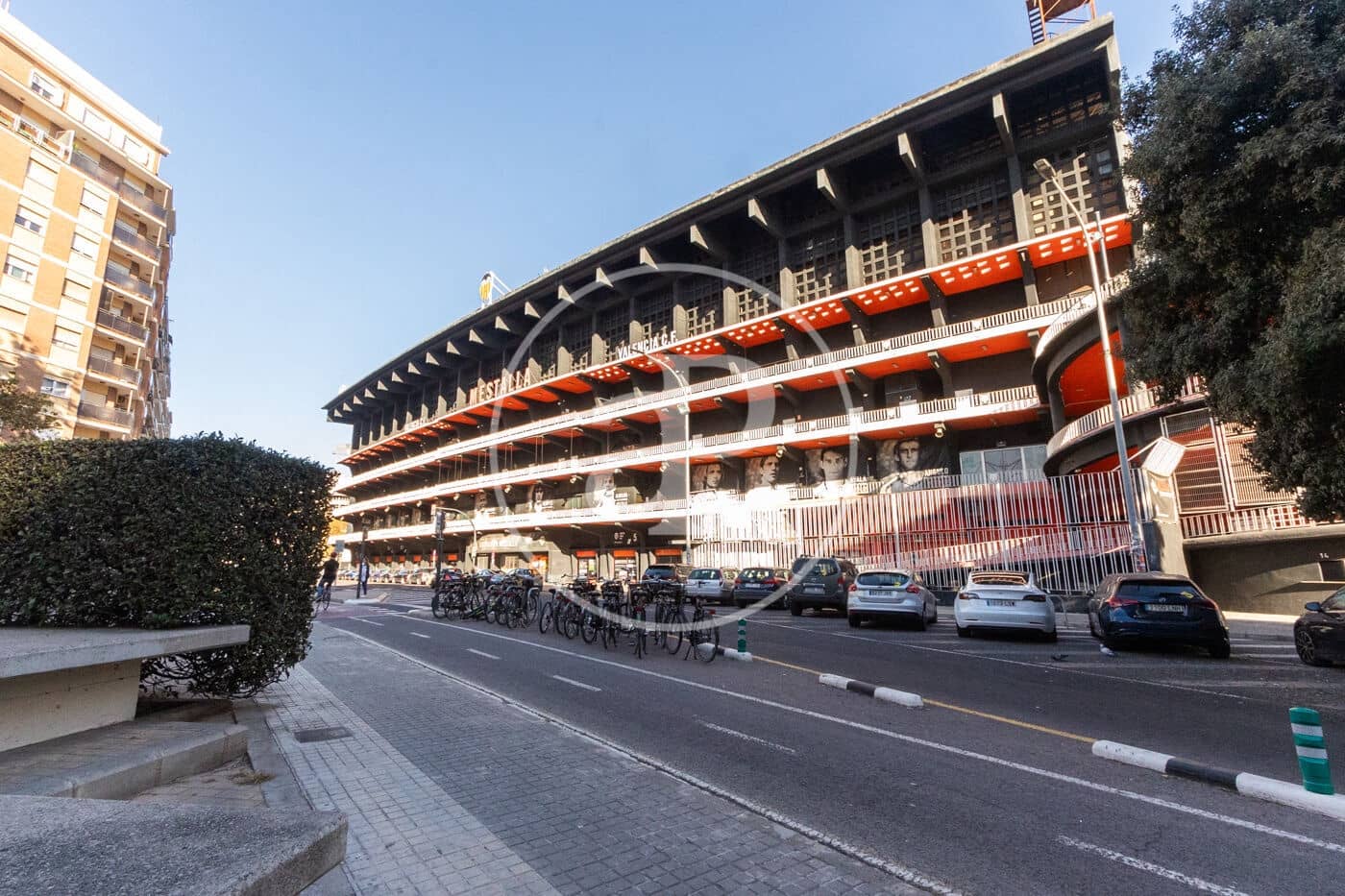 5 soverom Leilighet til leie i Valencia by - € 2 375 (Ref: 9085526)