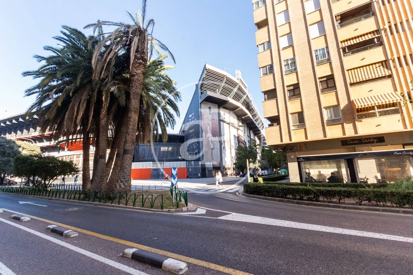 5 soverom Leilighet til leie i Valencia by - € 2 375 (Ref: 9085526)