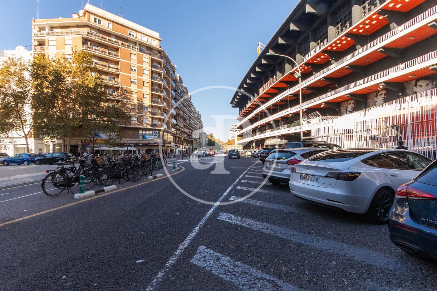 5 soverom Leilighet til leie i Valencia by - € 2 375 (Ref: 9085526)